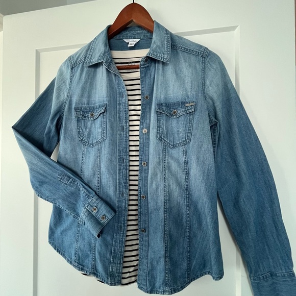 Calvin Klein denim button down shirt - Picture 1 of 5